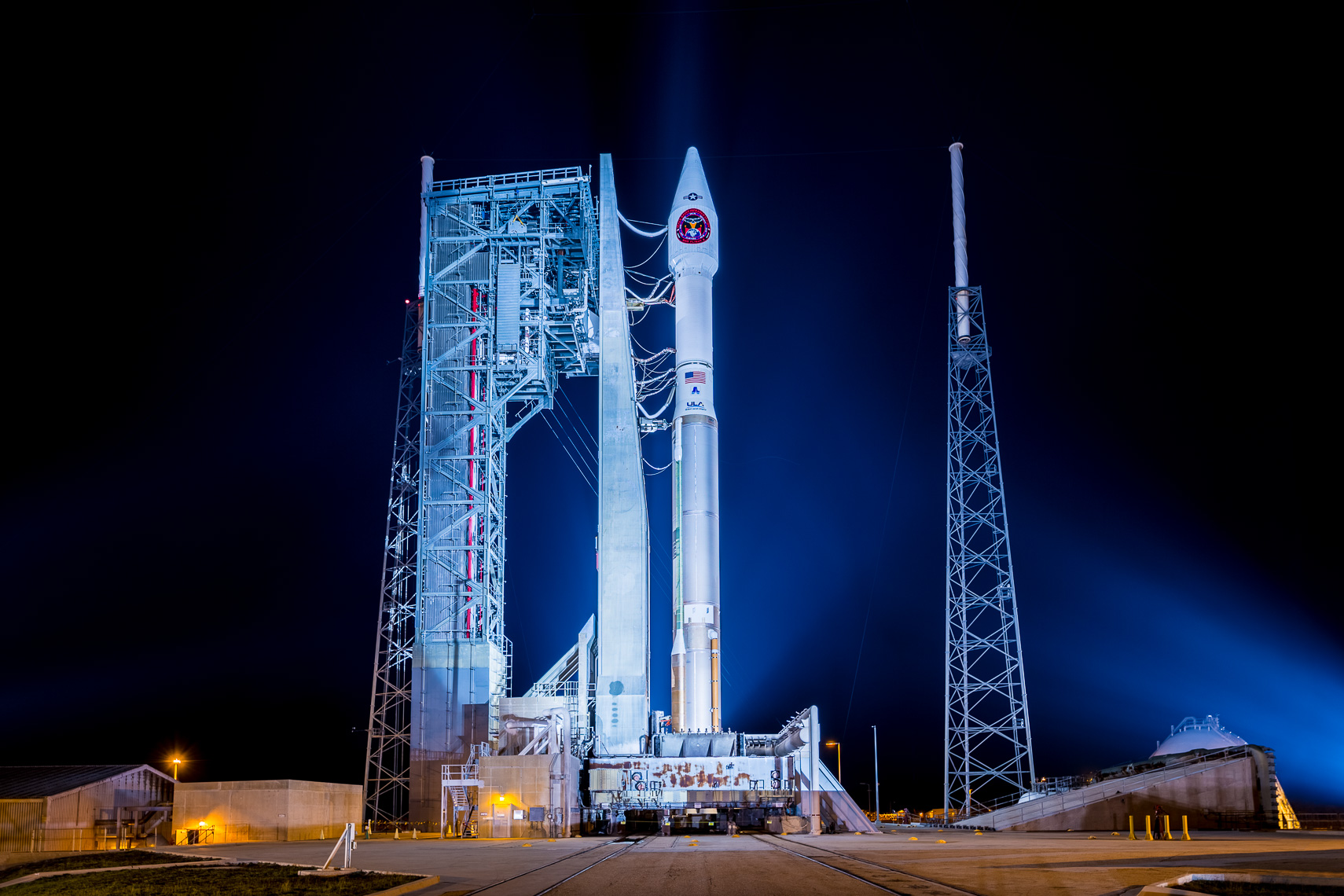 ULA Altas V Rocket on the launch pad